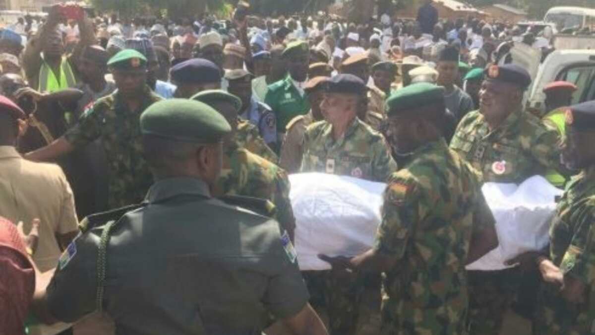 Update: Former president Shagari laid to rest (photos)