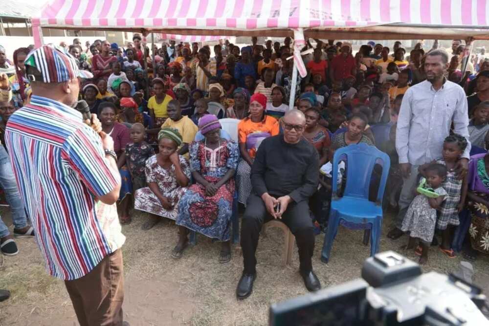 Peter Obi visits IDPs, IDP camp in Benue