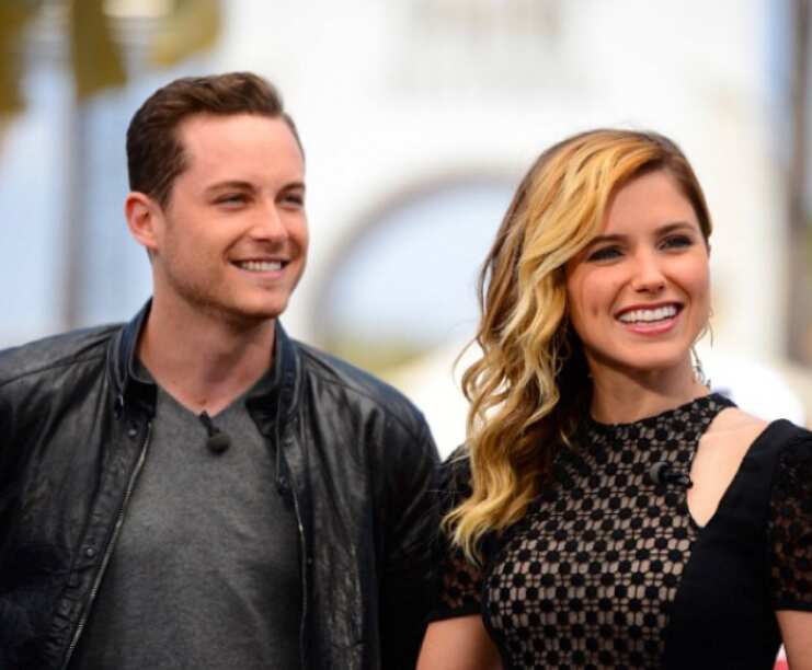 Who is Jesse Lee Soffer dating now? 