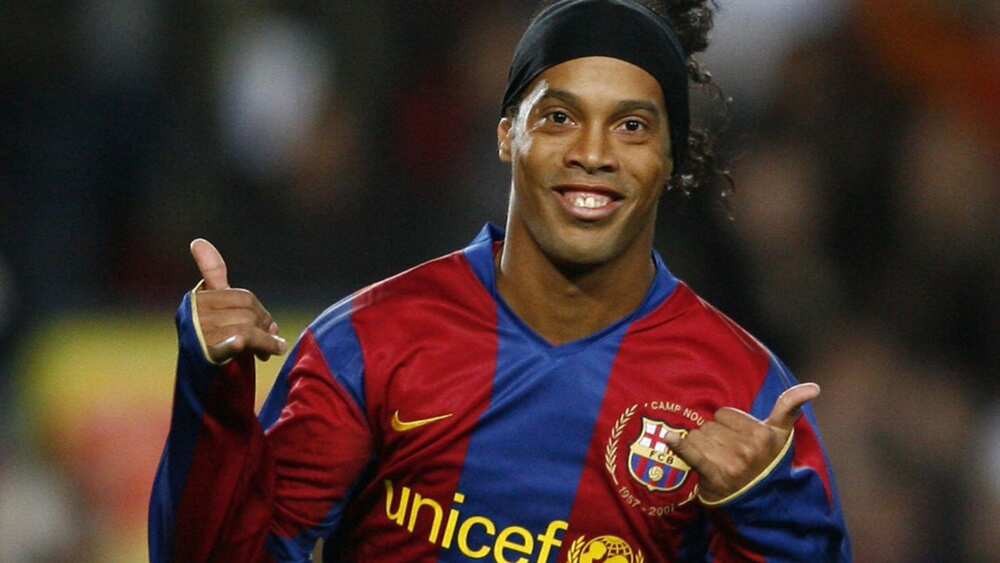 Ronaldinho bio Wife, net worth, age, children, why was he arrested
