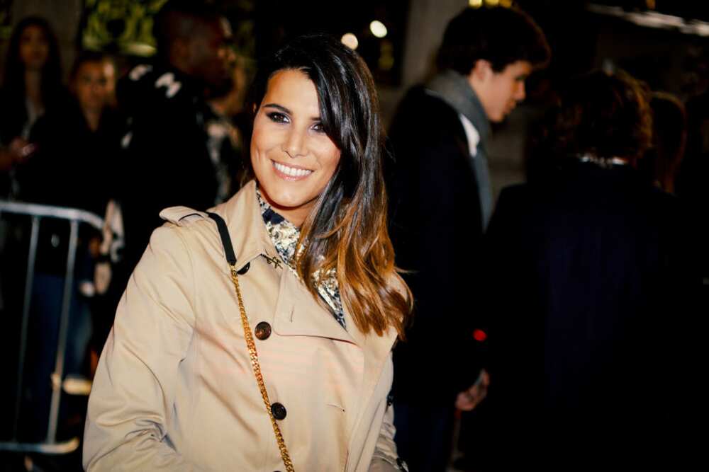 Karine Ferri: biographie, carrière, taille, photos de l’animatrice Karine Ferri: biographie, carrière, taille, photos de l’animatrice