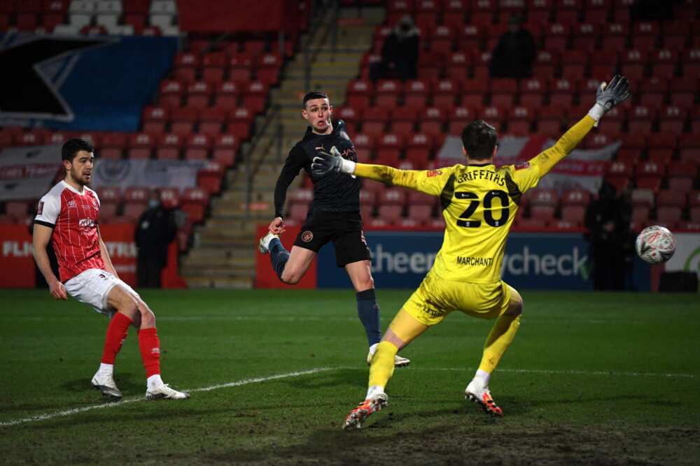 Man City score 2 goals in 180 seconds to beat stubborn English club in FA Cup clash