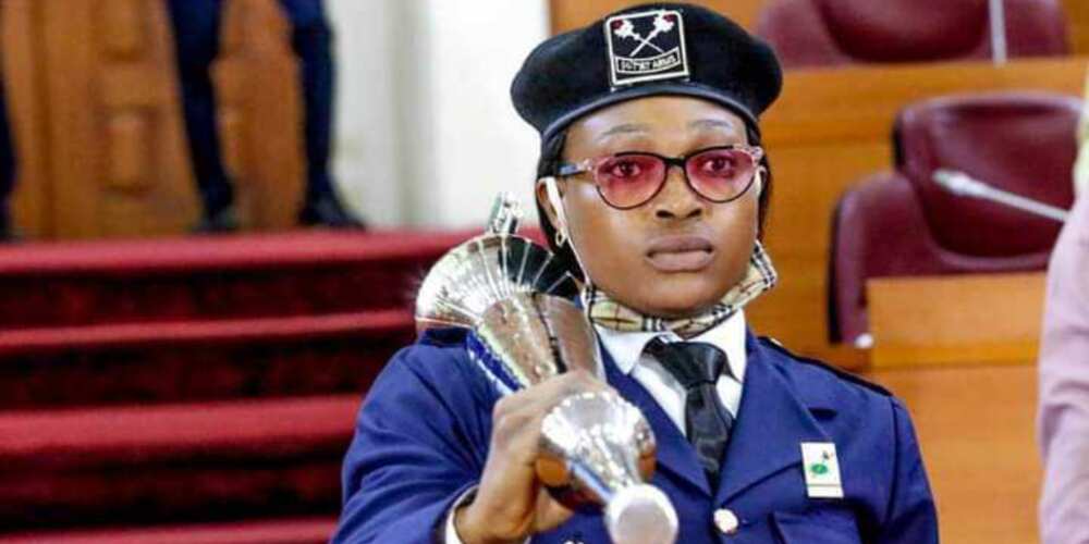 Woman bears Lagos Assembly mace after 41years Woman bears Lagos Assembly mace after 41years