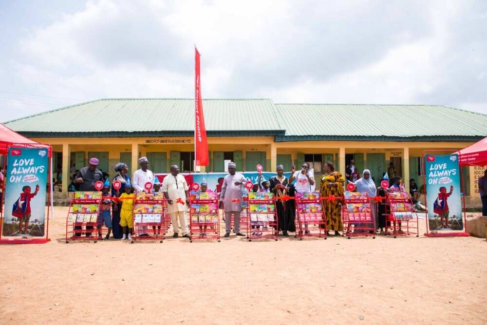 itel Celebrates Children’s Day 2023 with Over 1,000 Children in Abuja itel Celebrates Children’s Day 2023 with Over 1,000 Children in Abuja