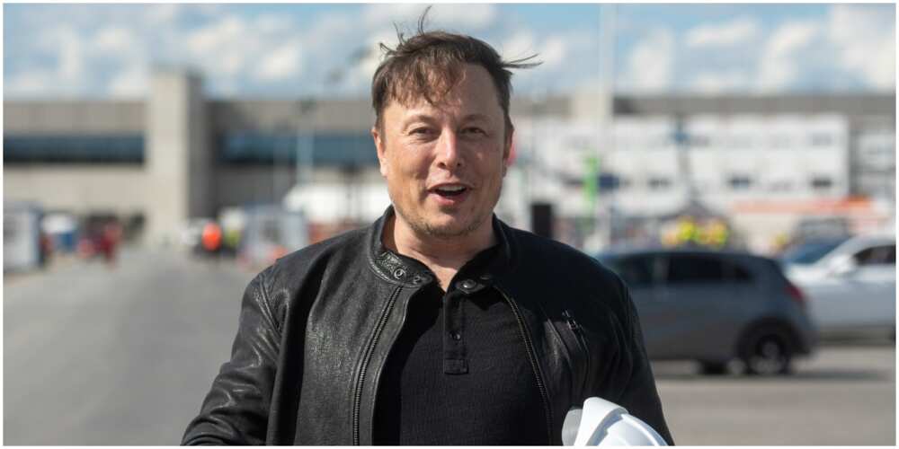 Tesla Founder and former bitcoin supporter, Elon Musk, was left out of the Bitcoin Council created by Microstrategy founder, Michael Saylor.