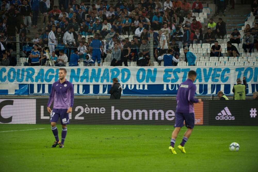 OM soutient bernard tapie OM soutient bernard tapie