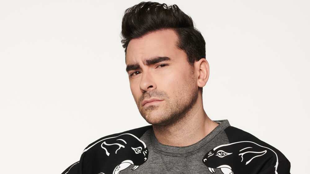 cast schitt's creek cast schitt's creek