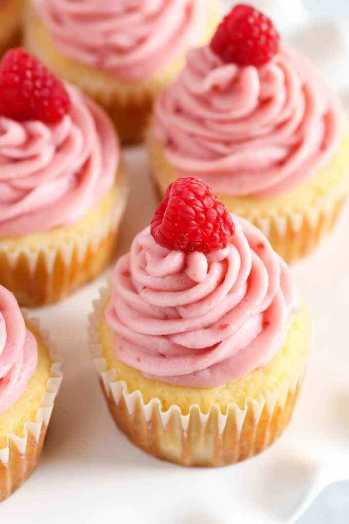 raspberry cupcake