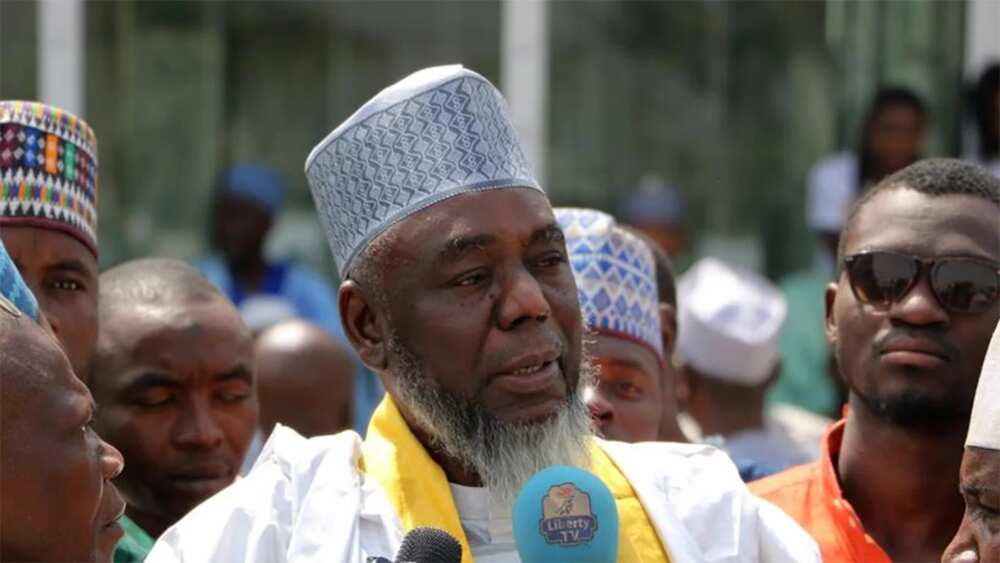 Sanata Dansadau a taron NRM Sanata Dansadau a taron NRM