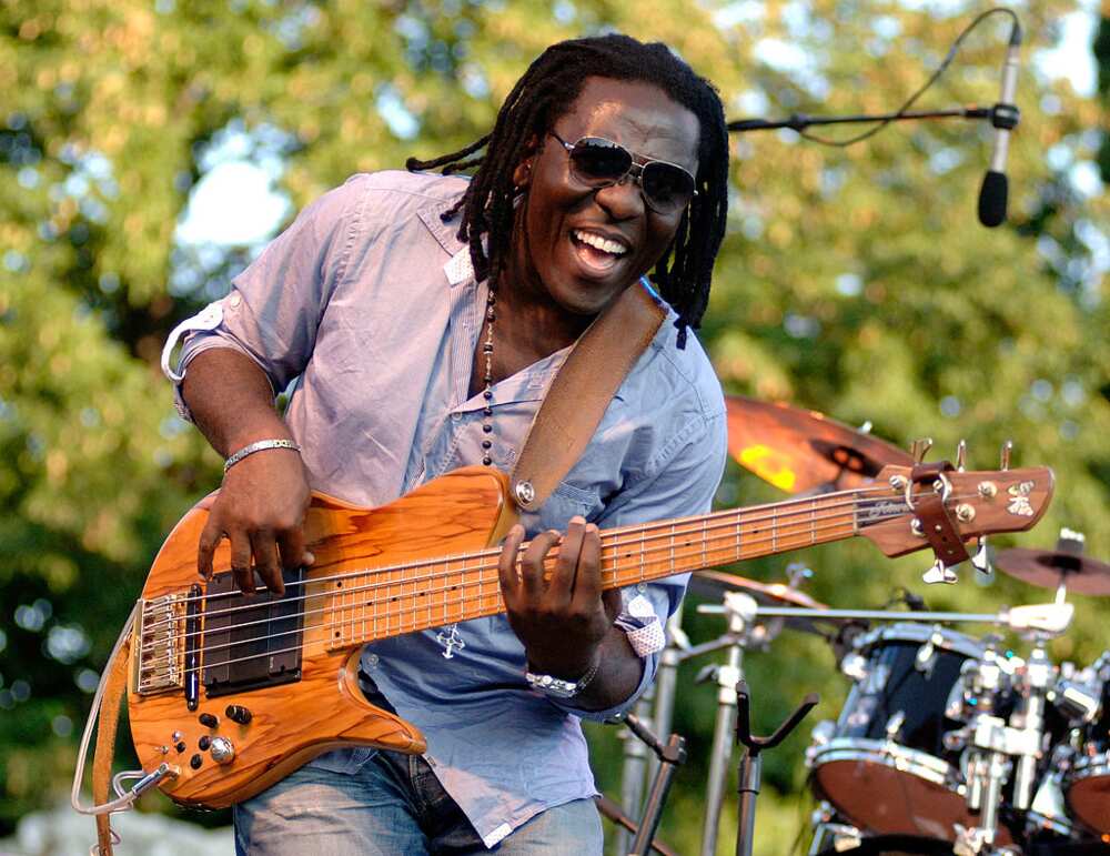 Richard Bona: un immense bassiste