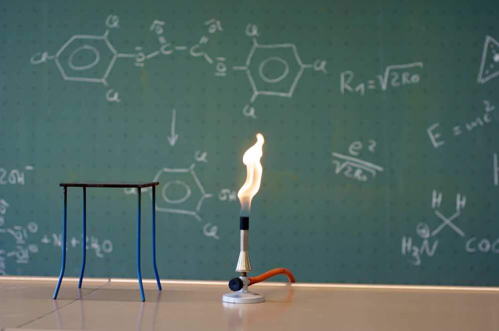 scientific equipment scientific equipment