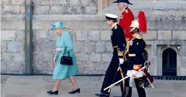 Queen Elizabeth II handbags/London