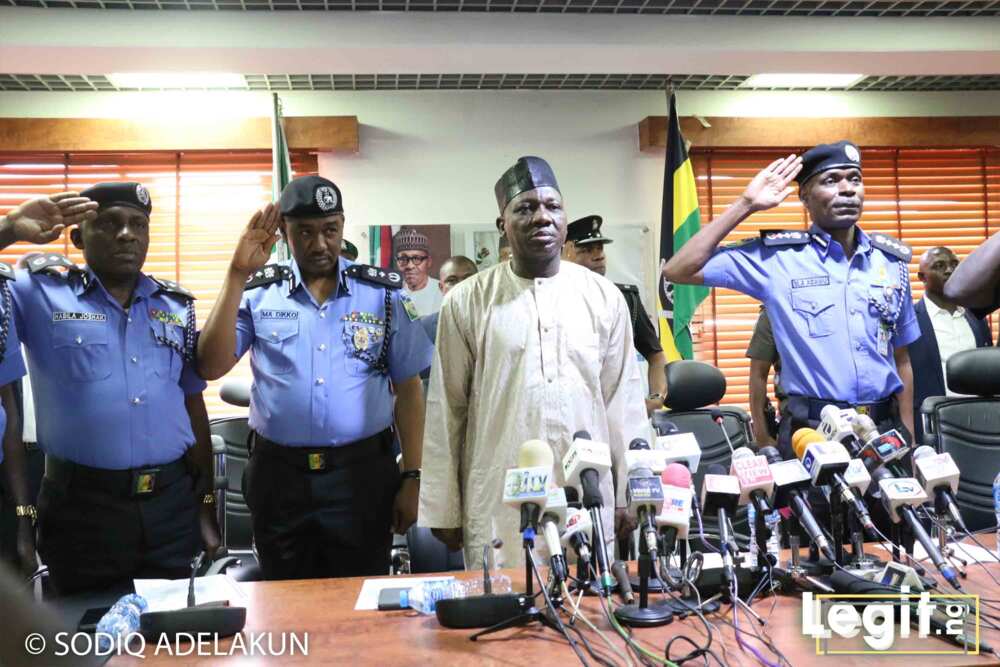 JUST IN: Ibrahim Idris officially hands over to IGP Adamu