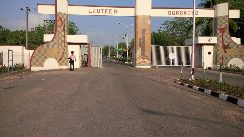 Olugbenga Owolabi/Rachael Opadele/Ladoke Akintola University of Technology (LAUTECH)