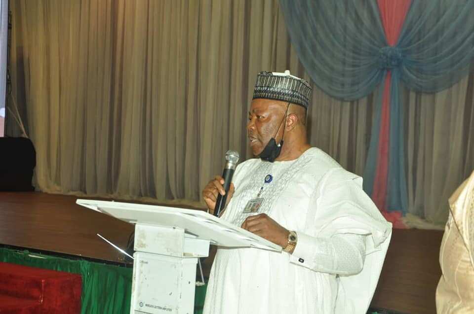 Senator Godswill Akpabio, Niger Delta Affairs Minister, Resignation, President Buhari's Directive