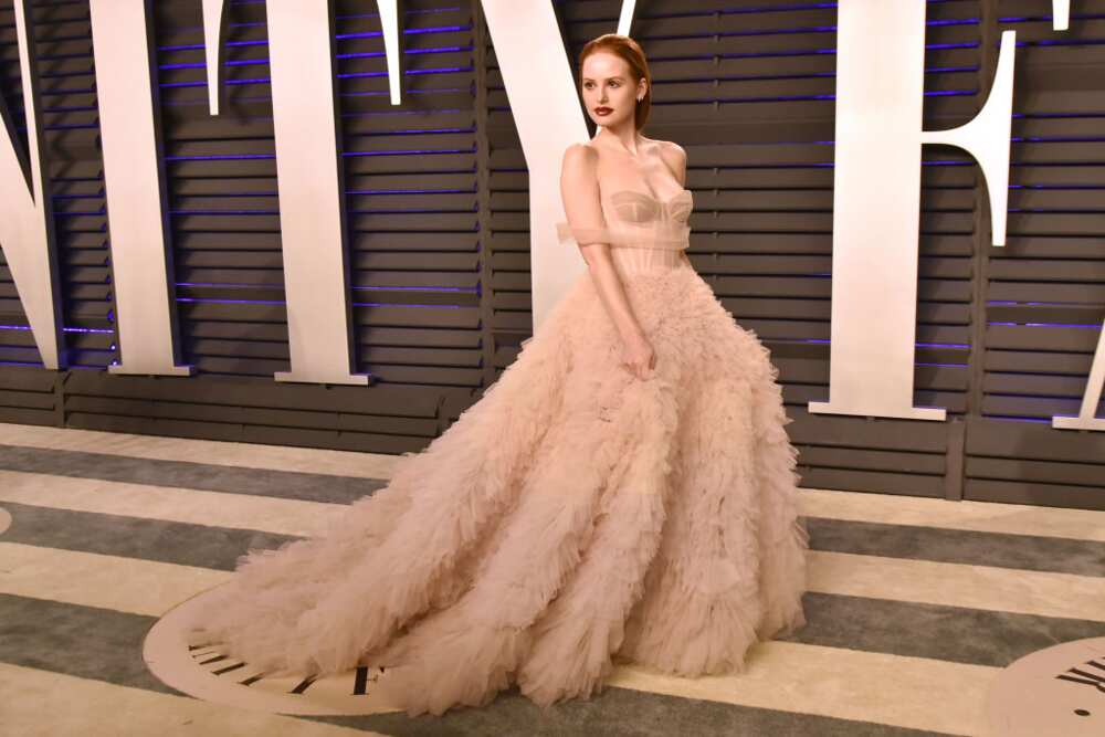 Madelaine Petsch: films et émissions de télévision Madelaine Petsch: films et émissions de télévision