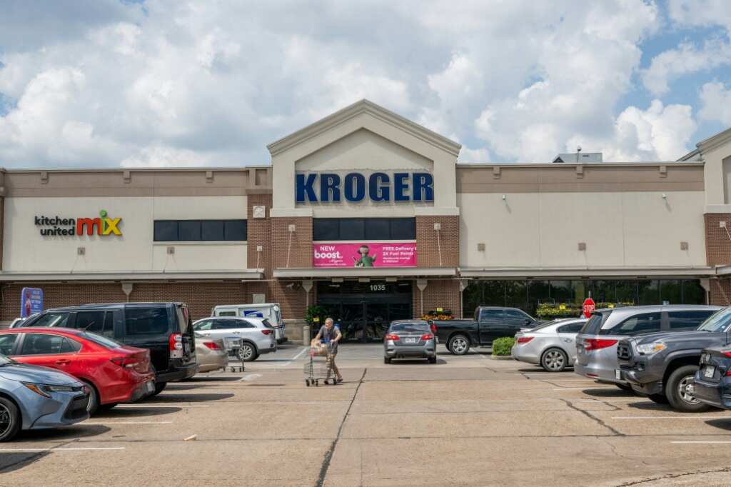 US regulator sues to block $24.6 bn Kroger supermarket deal