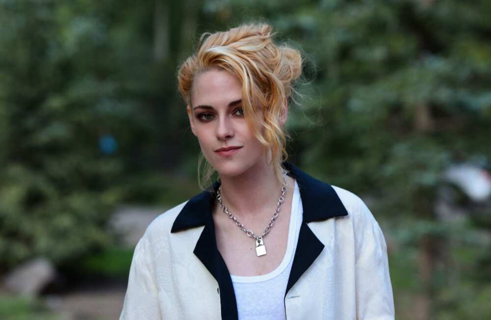 popular women in the world popular women in the world