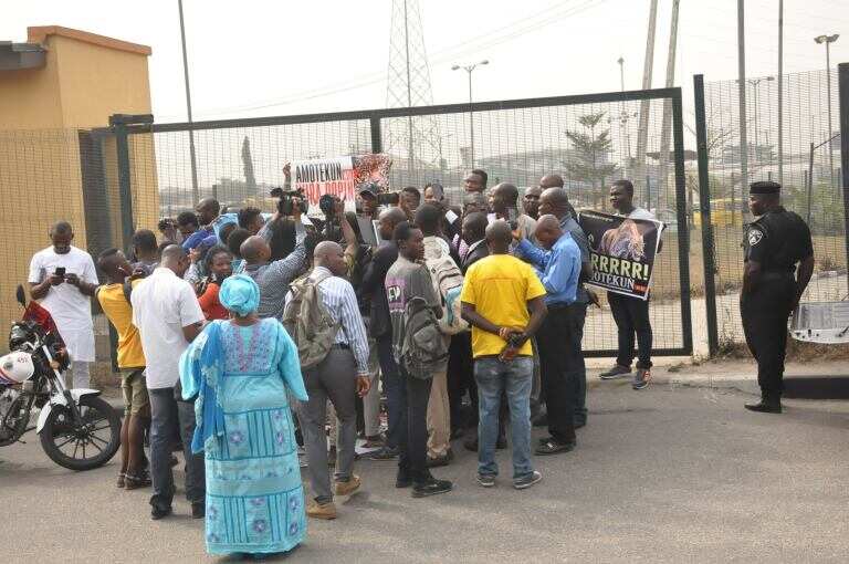 Amotekun: Police stop Lagos rally in support of security outfit
