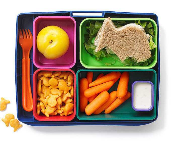 Healthy snacks for kids at school