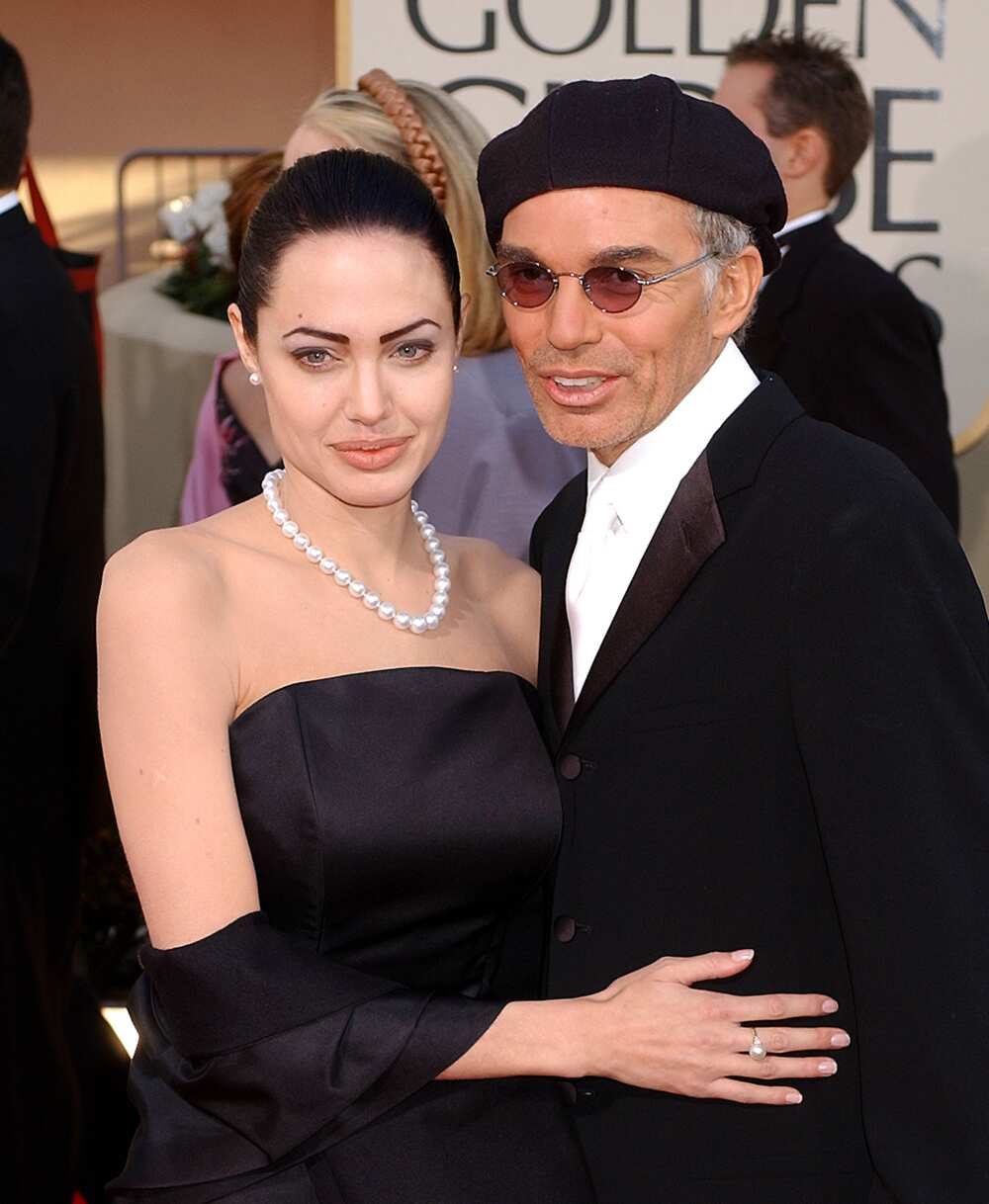 Is Billy Bob Thornton married?