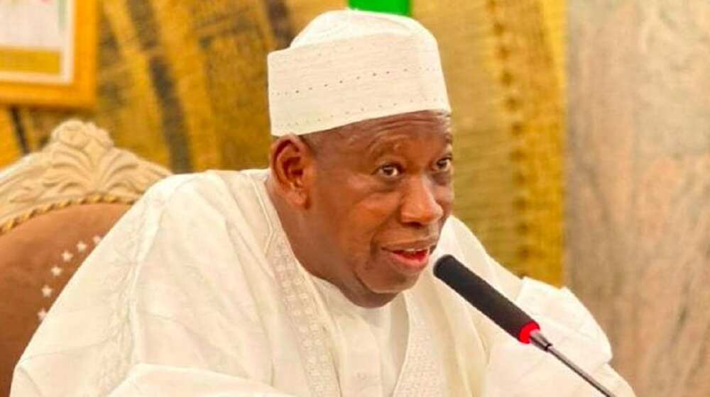 Ganduje Ya Yi Barazanar Hukunta Gidjen Mai Marasa Kayan Kashe Gobara Ganduje Ya Yi Barazanar Hukunta Gidjen Mai Marasa Kayan Kashe Gobara