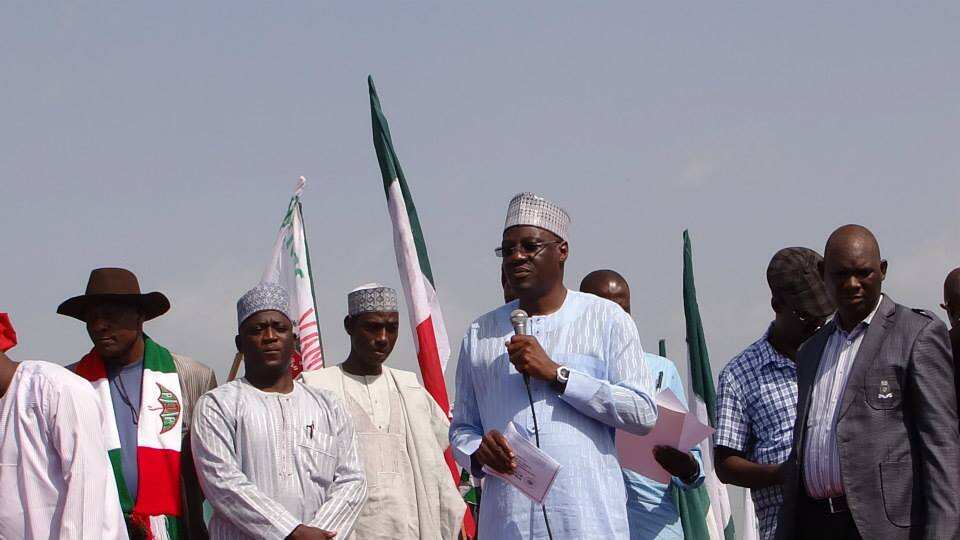 N5bn Debt: AMCON Takes Over Former Kwara Governor Abdulfatah Ahmed's Properties N5bn Debt: AMCON Takes Over Former Kwara Governor Abdulfatah Ahmed's Properties