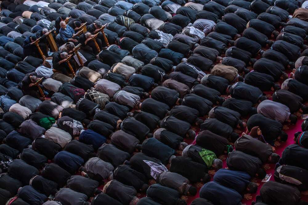 Fajr time in Sharjah