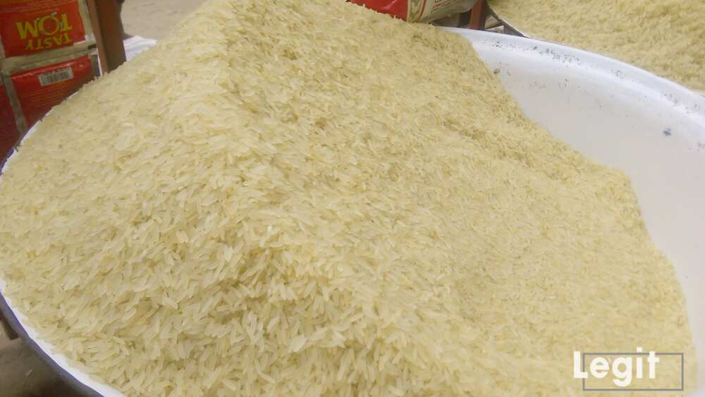 The cost price of local rice dropped while the cost price of foreign rice increased a bit. Photo credit: Esther Odili