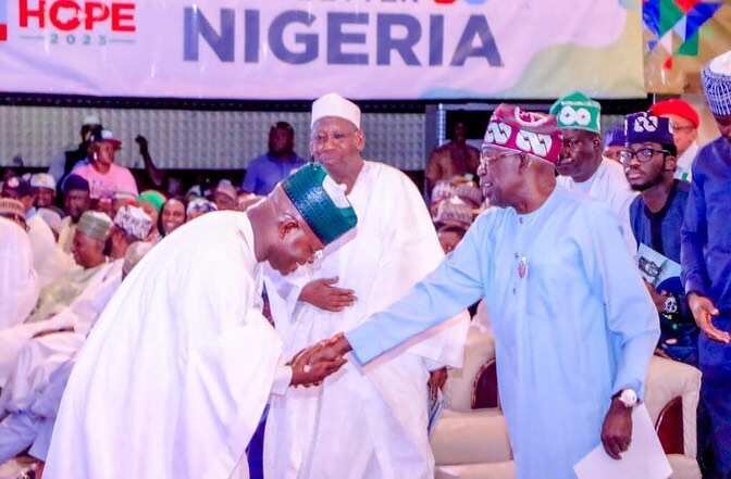 Northern APC governor to dump Tinubu for Atiku? Truth finally emerges