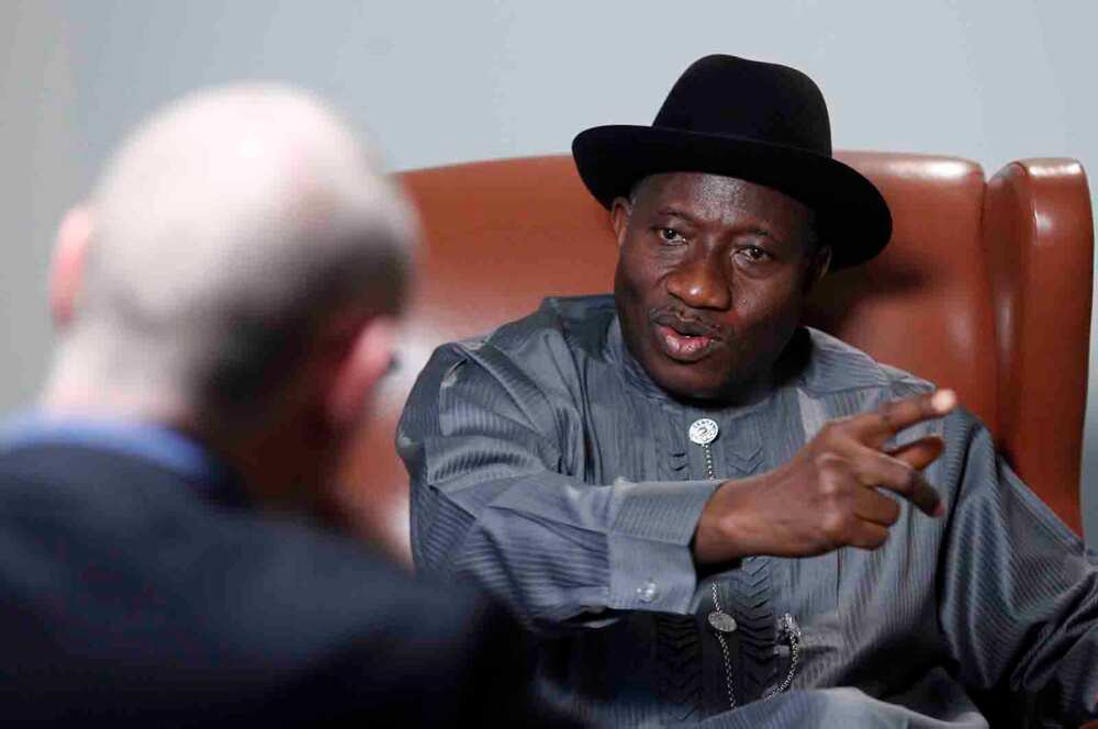 Jonathan ga Aliyu: Kai babban makaryaci ne, bani da yarjejeniya da gwamnonin PDP na arewa Jonathan ga Aliyu: Kai babban makaryaci ne, bani da yarjejeniya da gwamnonin PDP na arewa
