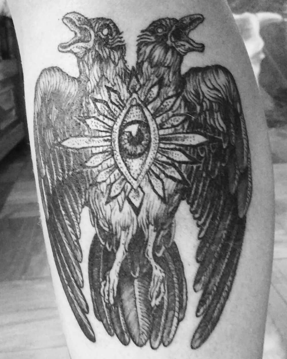 raven tattoo