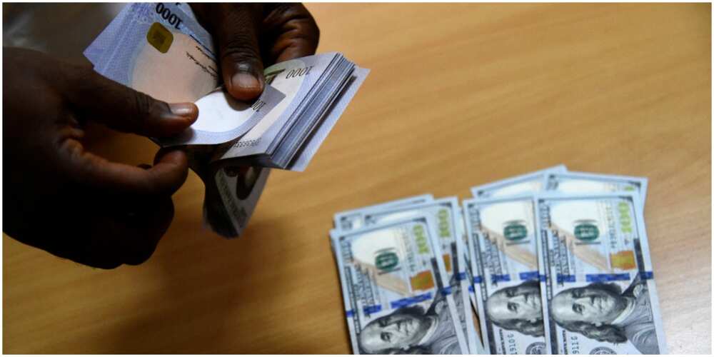 Naira, Dollar, Exchange rate