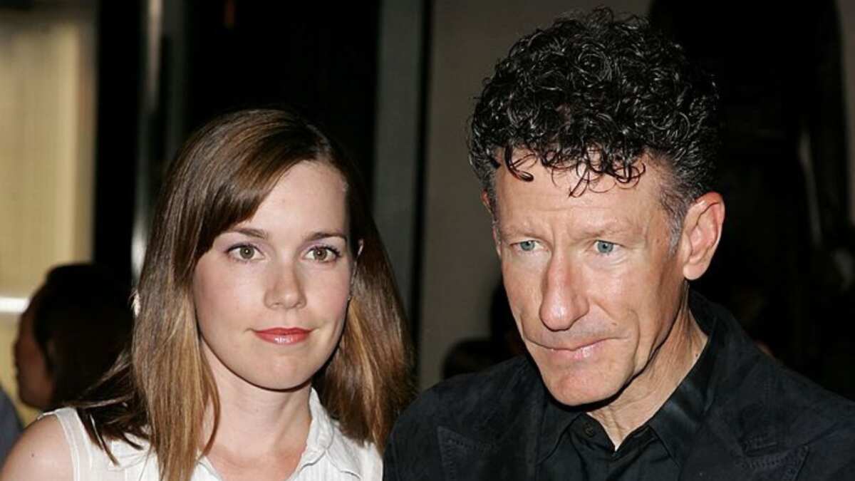 april-kimble-s-biography-who-is-lyle-lovett-married-to-legit-ng