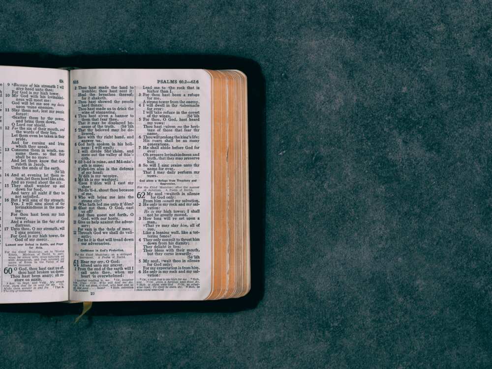 Comforting Bible verses about loss