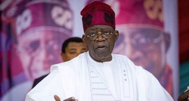 Adams Oshiomole ya ce bai san inda Tinubu yake ba a yanzu