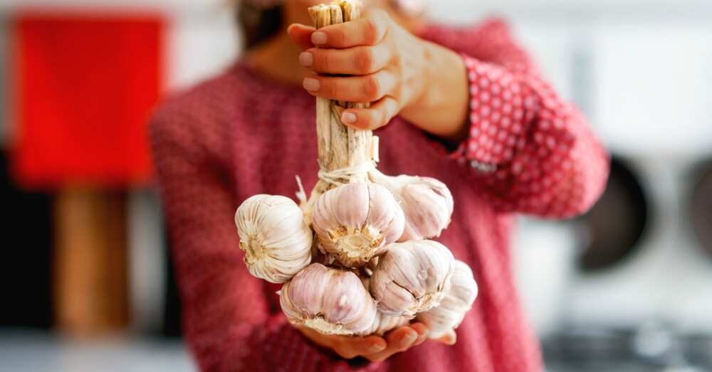 Benefits of garlic for women