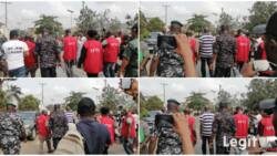 BREAKING: Photos emerge as EFCC operatives storm polling unit where Tinubu is expected to vote