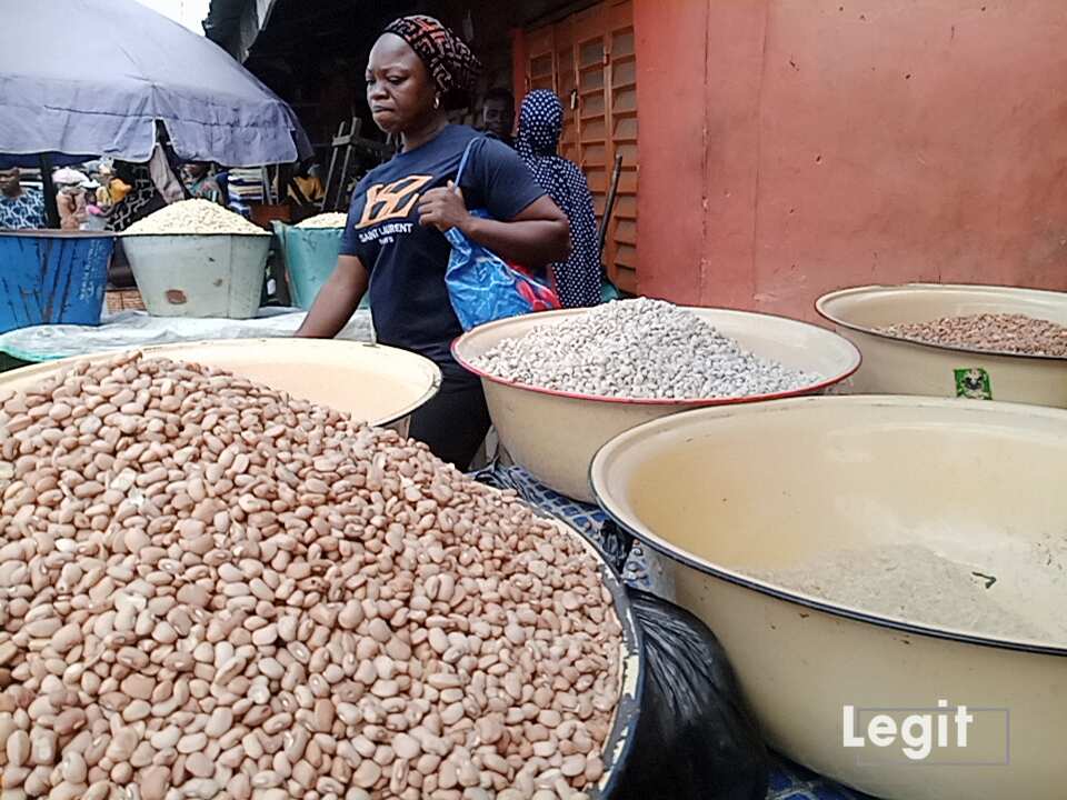 Beans, Lagos market, Lagos trader