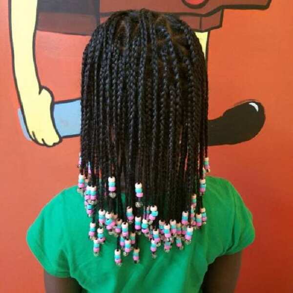 Featured image of post Short Box Braids With Beads