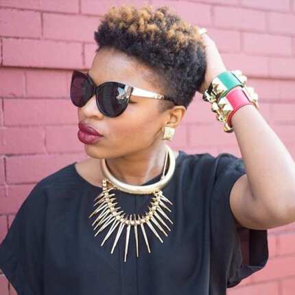 Easy natural hairstyles for short hair - Legit.ng