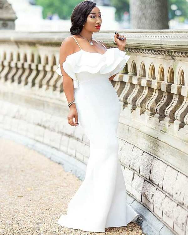 Court wedding gown