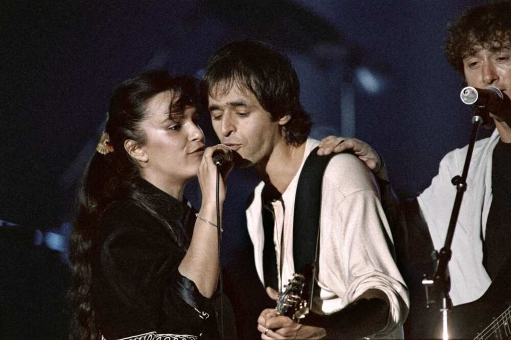 Sirima et Kahatra Sasorith : la fin tragique de la chanteuse de Là-bas Sirima et Kahatra Sasorith : la fin tragique de la chanteuse de Là-bas