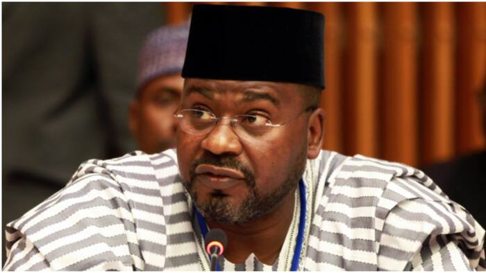 N450m fraud: Surprise as EFCC closes case against ex-power minister, 4 others in APC-controlled state