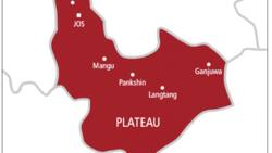 BREAKING: Plateau speaker swears in 9 out of 16 APC lawmakers