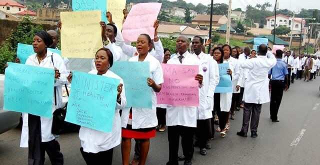 Amid COVID-19 pandemic, Nigerian resident doctors begin another nationwide strike
