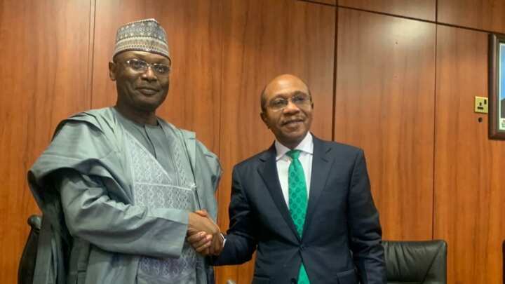 BREAKING: Emefiele Speaks on CBN's Fresh Plan after Meeting INEC Chairman.