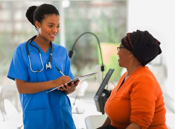 Nurse uniform dress styles in Nigeria: history 