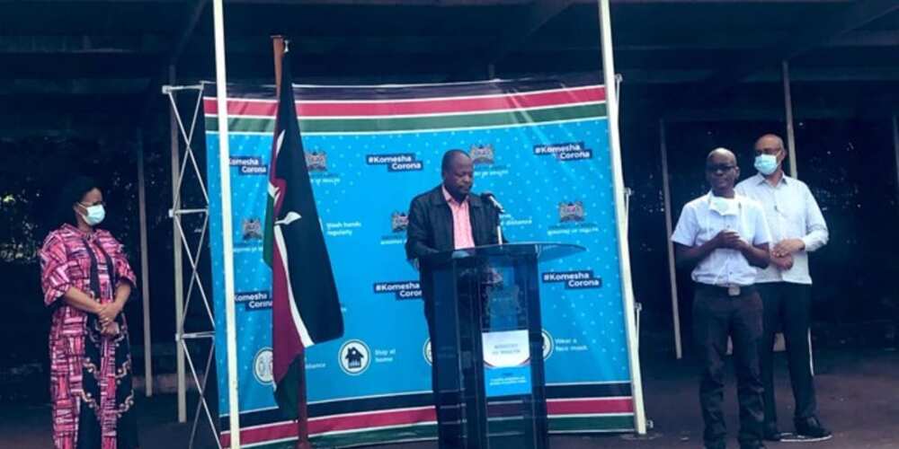 Coronavirus: Travellers ferry empty coffin from Nairobi to Homa Bay to avoid arrest Coronavirus: Travellers ferry empty coffin from Nairobi to Homa Bay to avoid arrest