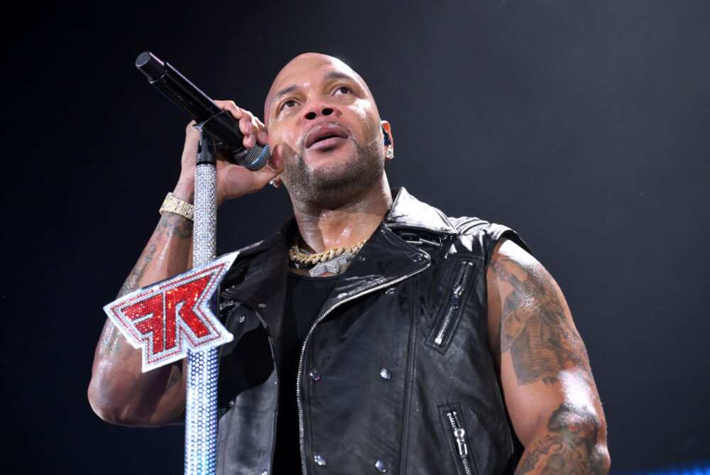 Flo Rida at The Kia Forum on December 01, 2023 in Los Angeles, California.